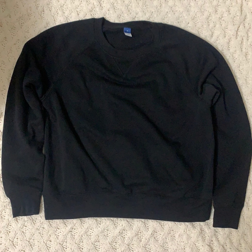 OLD NAVY- vintage black crew neck sweatshirt